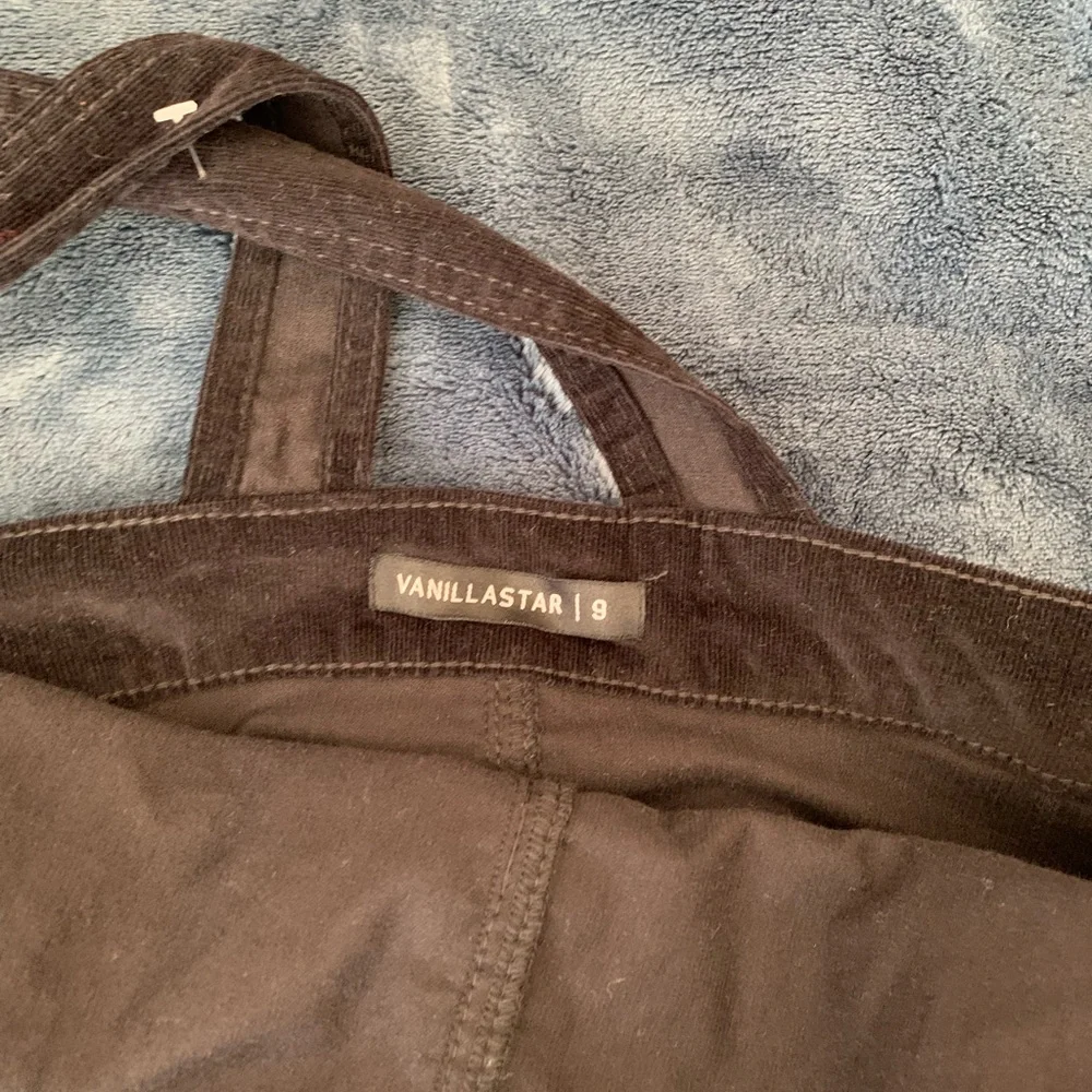 Mini skirt - Picture 3 of 3